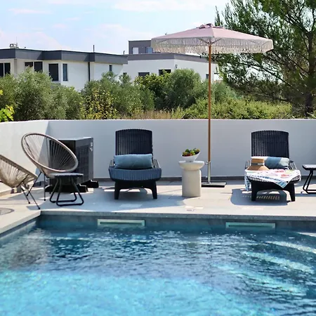 Robell Privater Garten Beheizter Pool Strandnaehe * زاتون