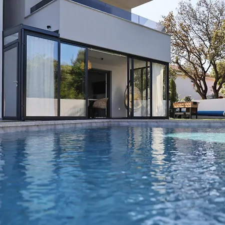아파트 Robell Privater Garten Beheizter Pool Strandnaehe *