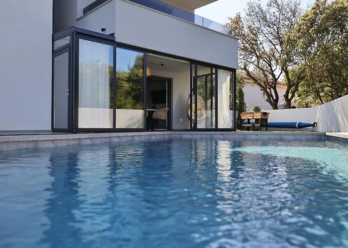 아파트 Robell Privater Garten Beheizter Pool Strandnaehe *
