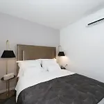 Robell Privater Garten Beheizter Pool Strandnaehe * Zaton (Zadar)