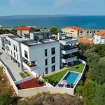 Robell Privater Garten Beheizter Pool Strandnaehe Lägenhet *