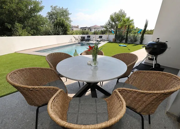 Robell Privater Garten Beheizter Pool Strandnaehe Апартаменты *